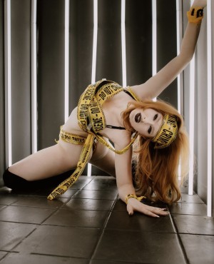 Abigale Mandler Photo #418