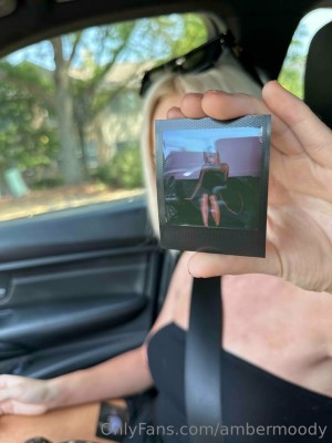 Ambermooody Photo #15