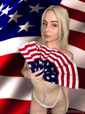 Ambermooody Photo #25