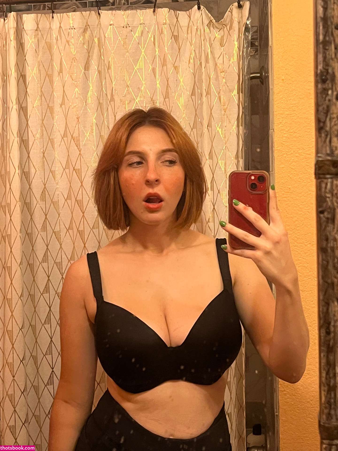 Megan Bitchell Photo #31