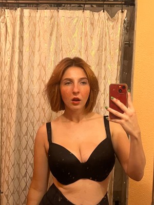 Megan Bitchell Photo #29