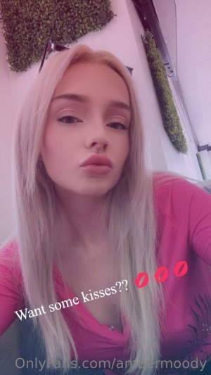 Ambermooody Photo #89