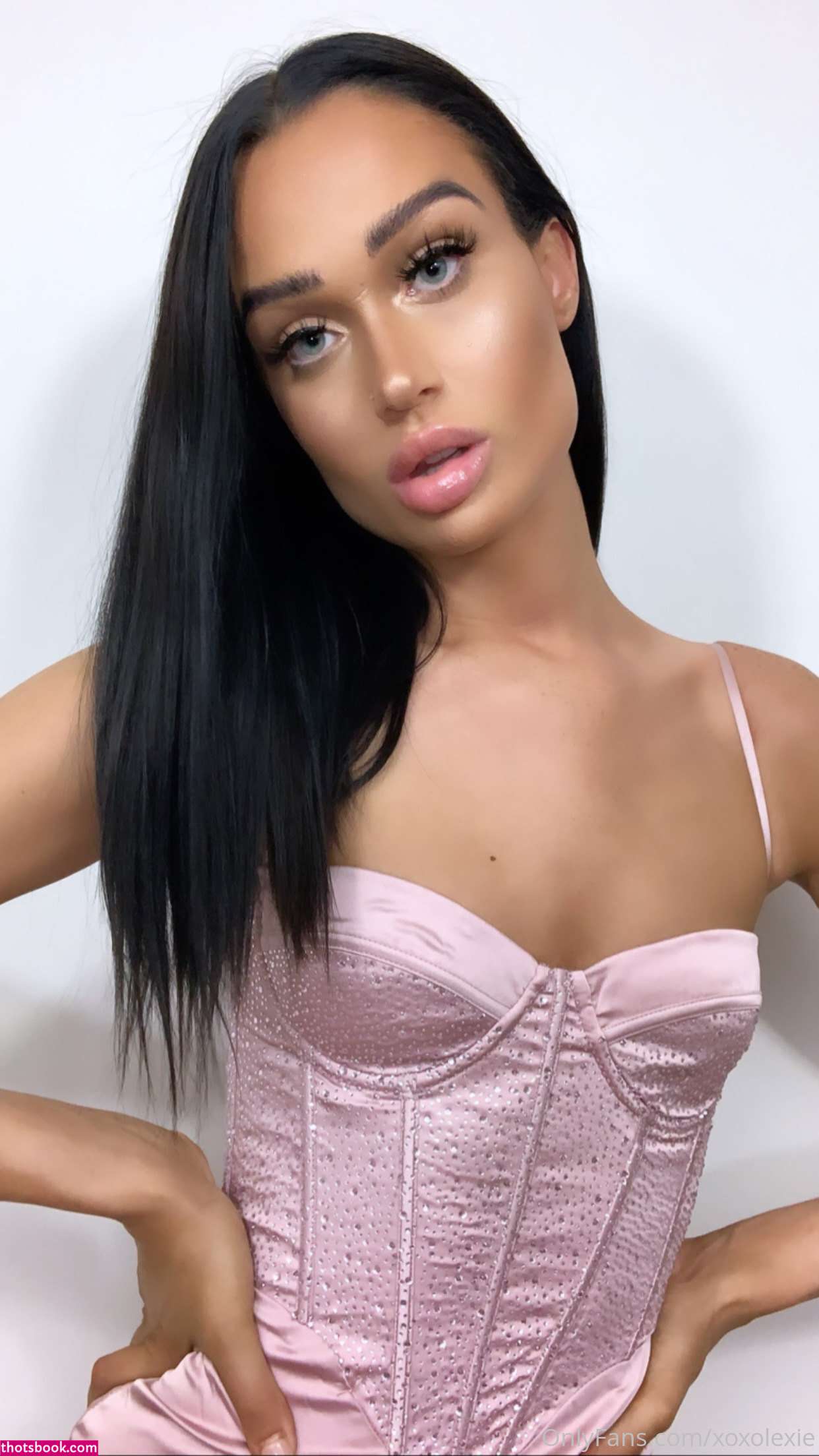 Lexie Wilcox Photo #35