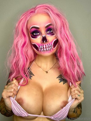 Laura Lux Photo #169