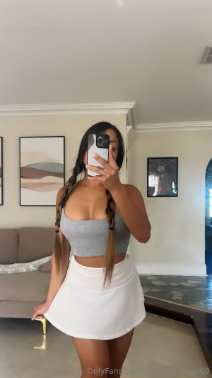 Sukisucchouse69 Photo #165