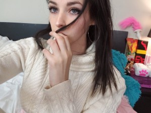 Dawn Willow Photo #7