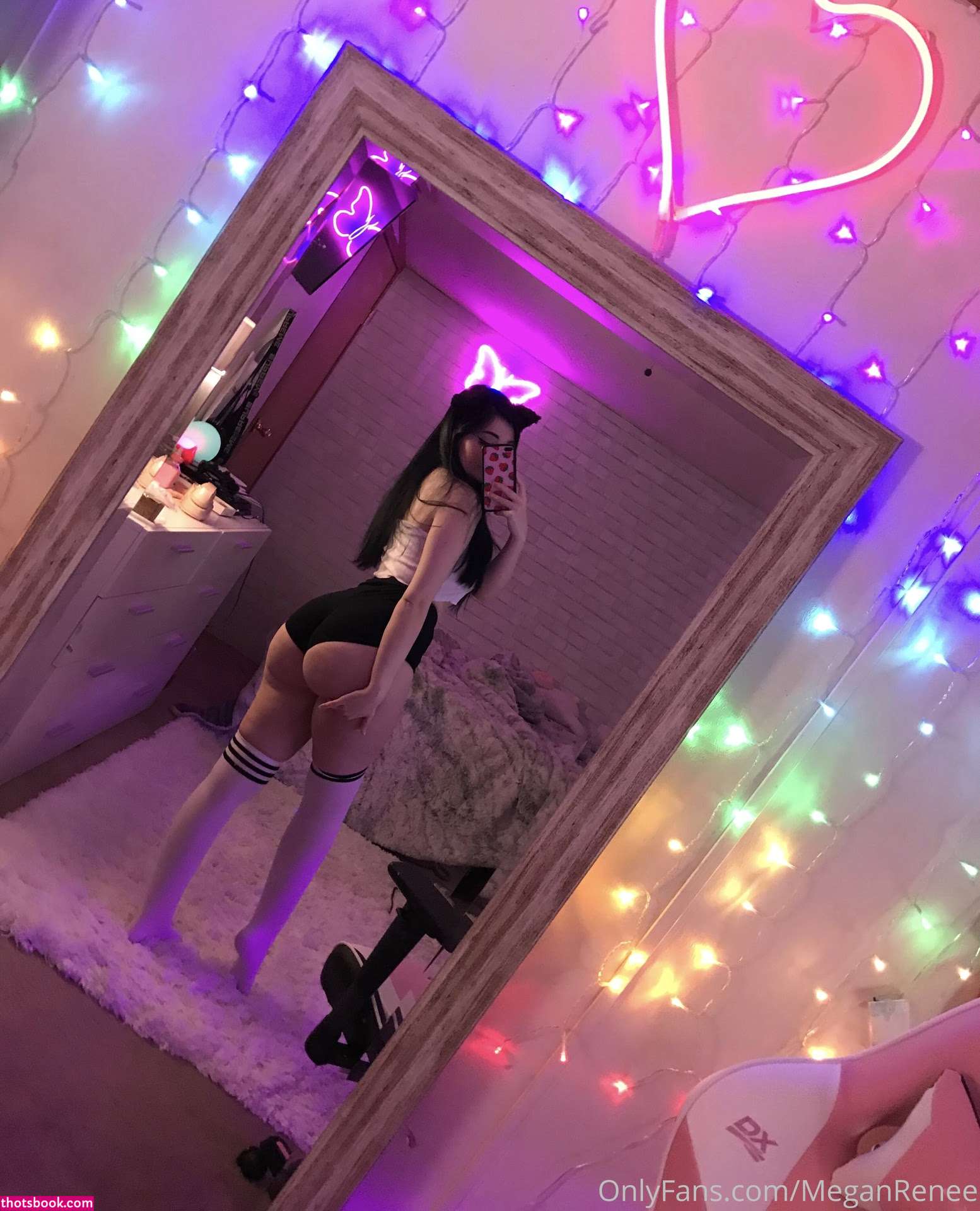 Meganrenee Photo #11