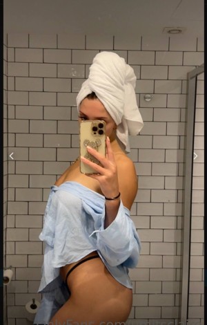 Claire Northfield Photo #184