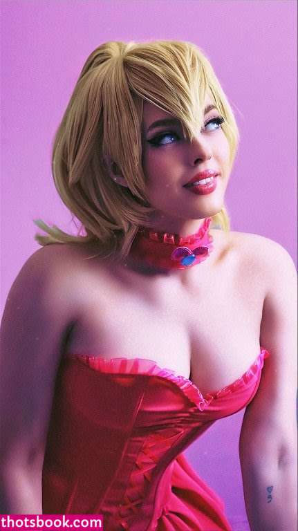 Kirsten Ria Photo #52