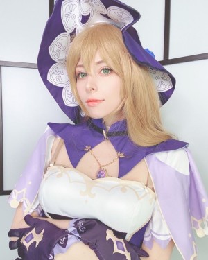 Yuriko Tiger Photo #6