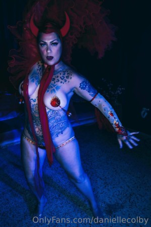 Danielle Colby Photo #47