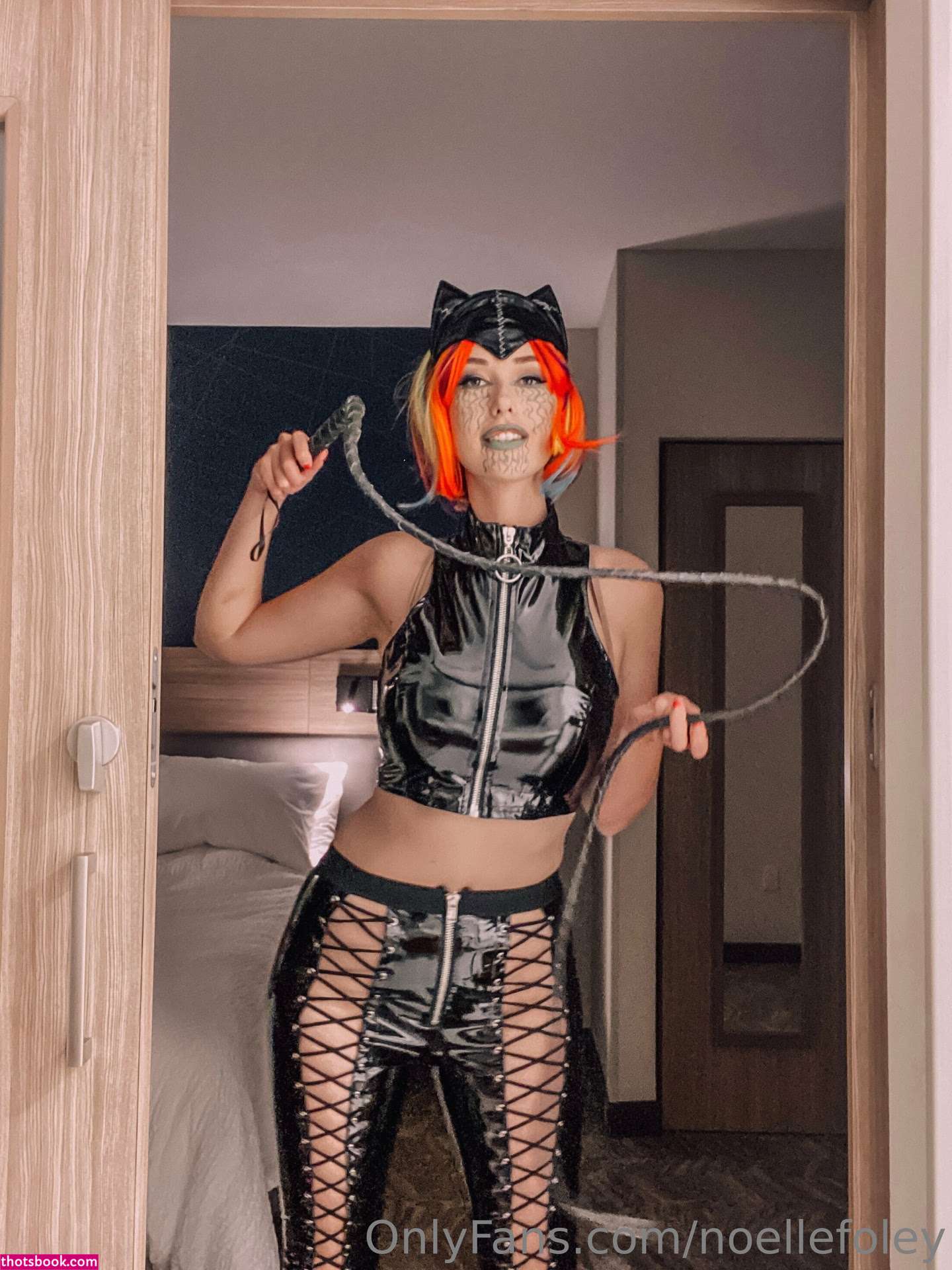 Noelle Foley Photo #23