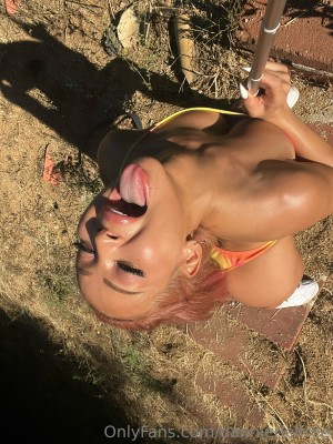 Dannie Riel Photo #55