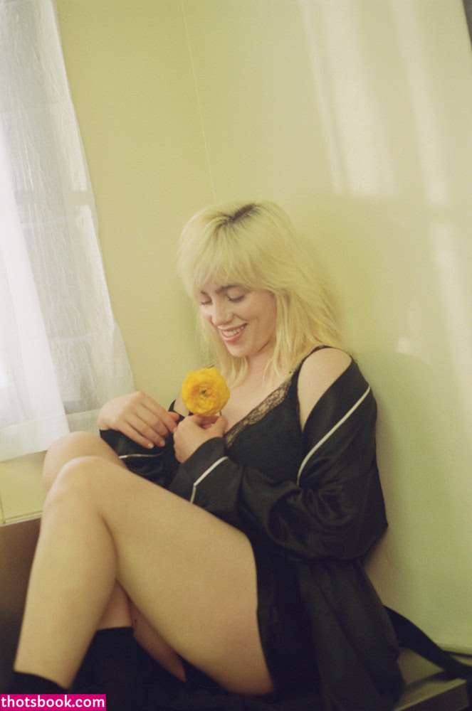 Billie Eilish Photo #78