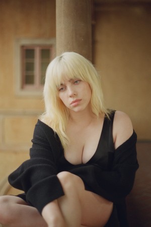 Billie Eilish Photo #90