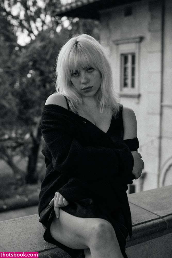 Billie Eilish Photo #148