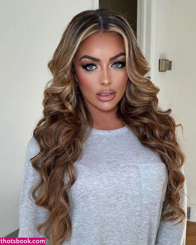 Mandy Sacs Photo #89