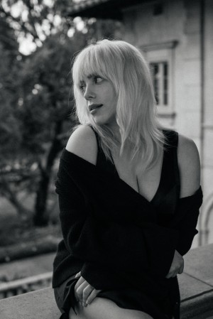 Billie Eilish Photo #170