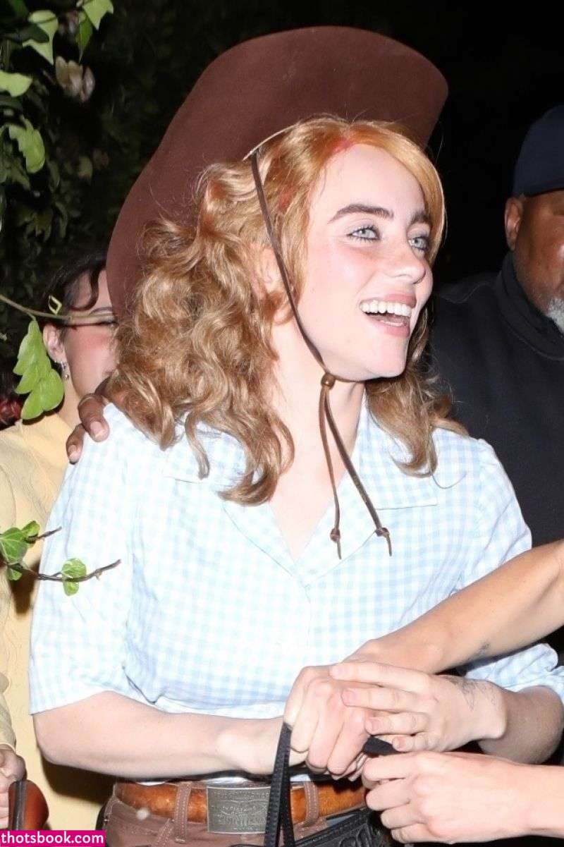 Billie Eilish Photo #192