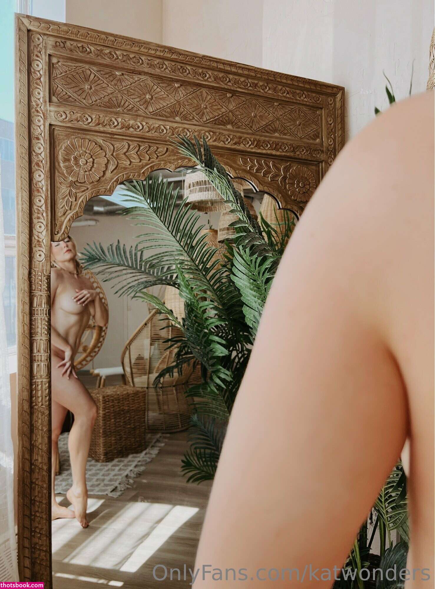 Kat Wonders Photo #442