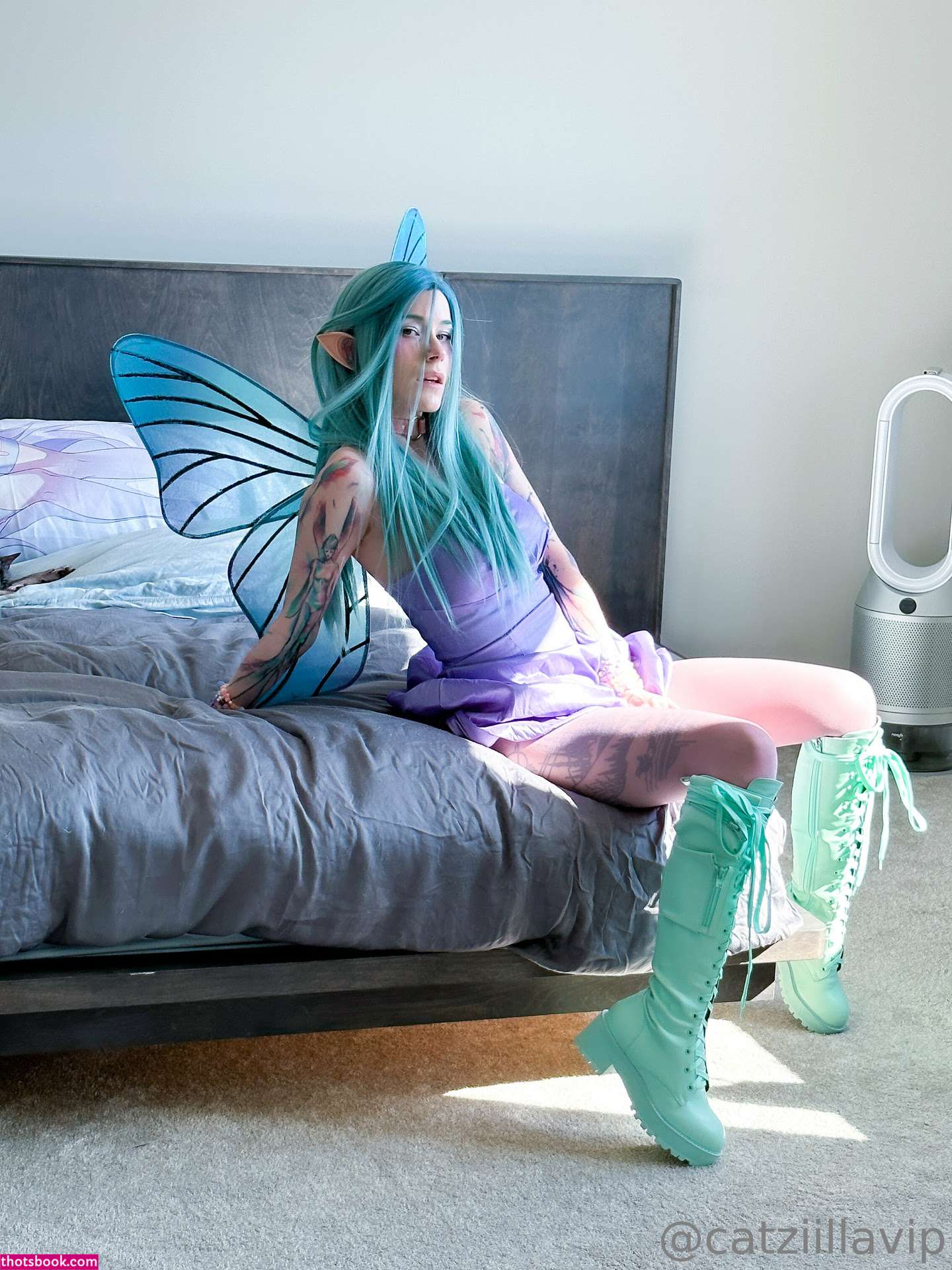 Catziilla Photo #256