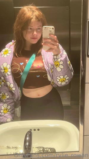 Rylie Rowan Photo #72