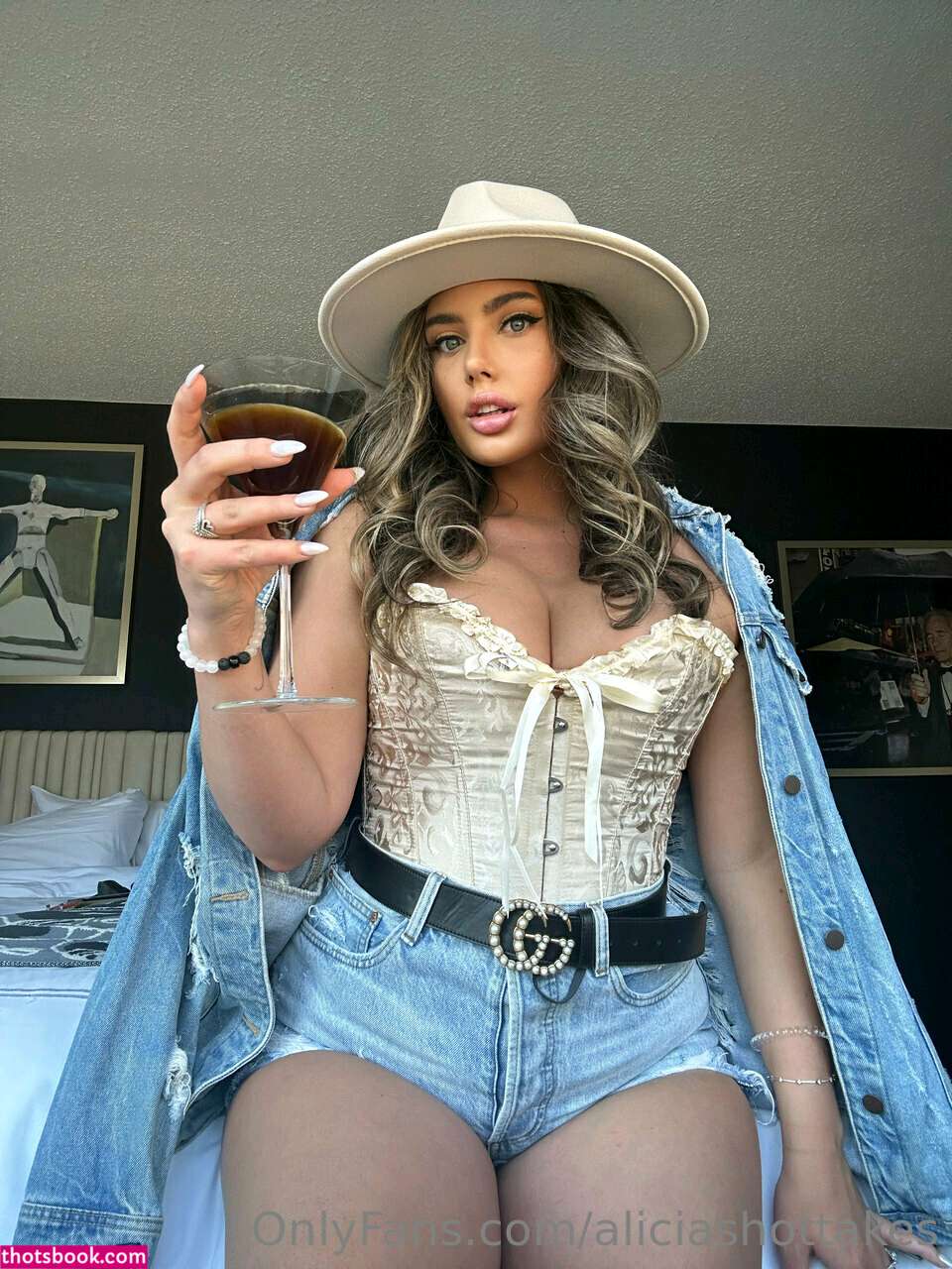 Aliciahottakes Photo #17