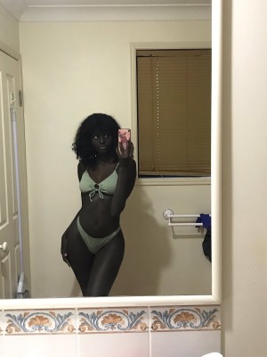 Anyang Deng Photo #1