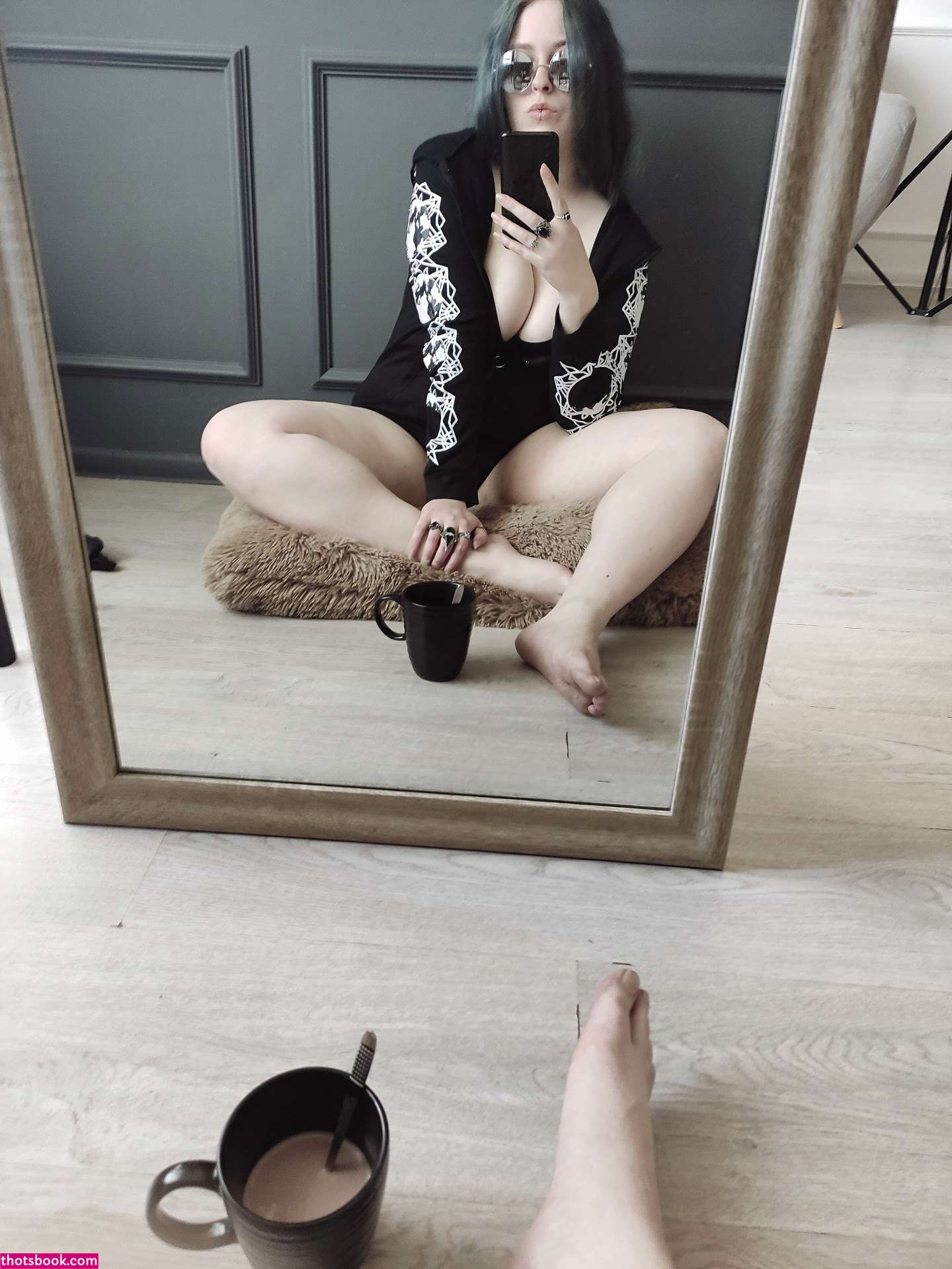 Jennybiatch Photo #95