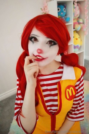 Rynkerbelle Photo #155