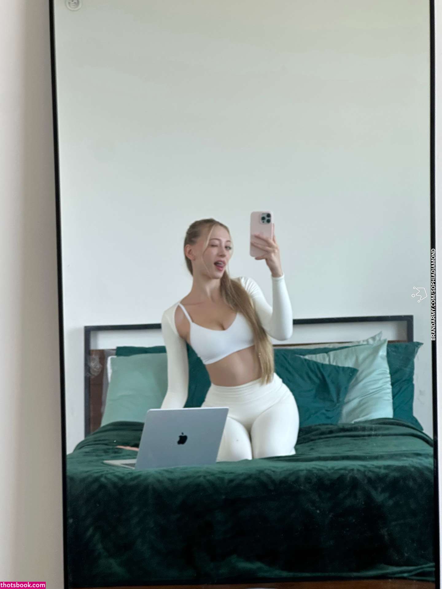 Sophia Diamond Photo #108