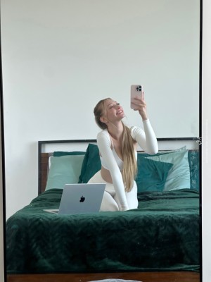 Sophia Diamond Post #21