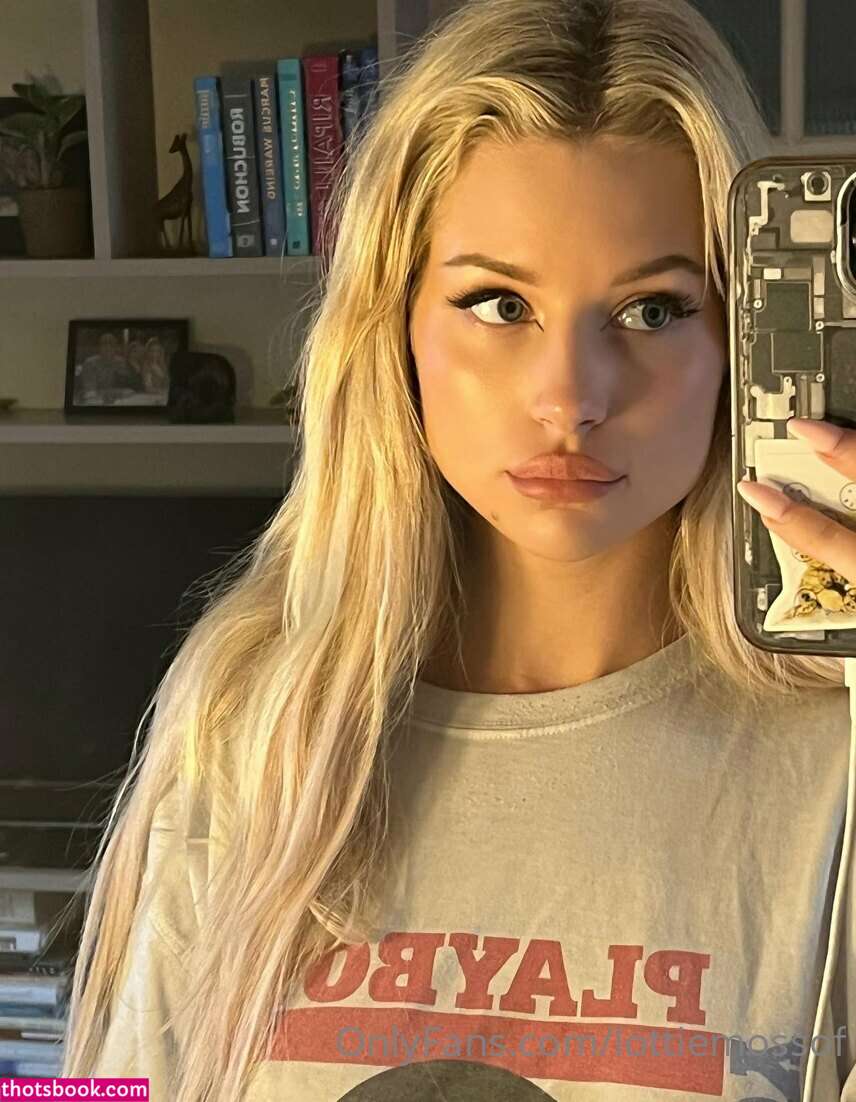 Lottie Moss Photo #48