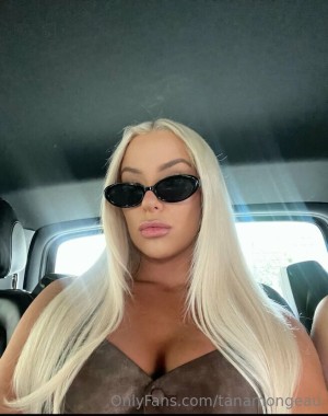 Tana Mongeau Photo #157