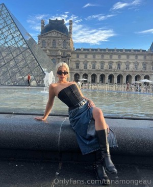 Tana Mongeau Photo #163