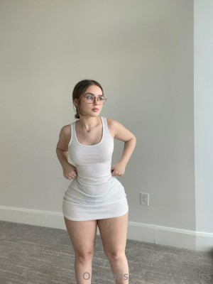 Tayler Hills Photo #178