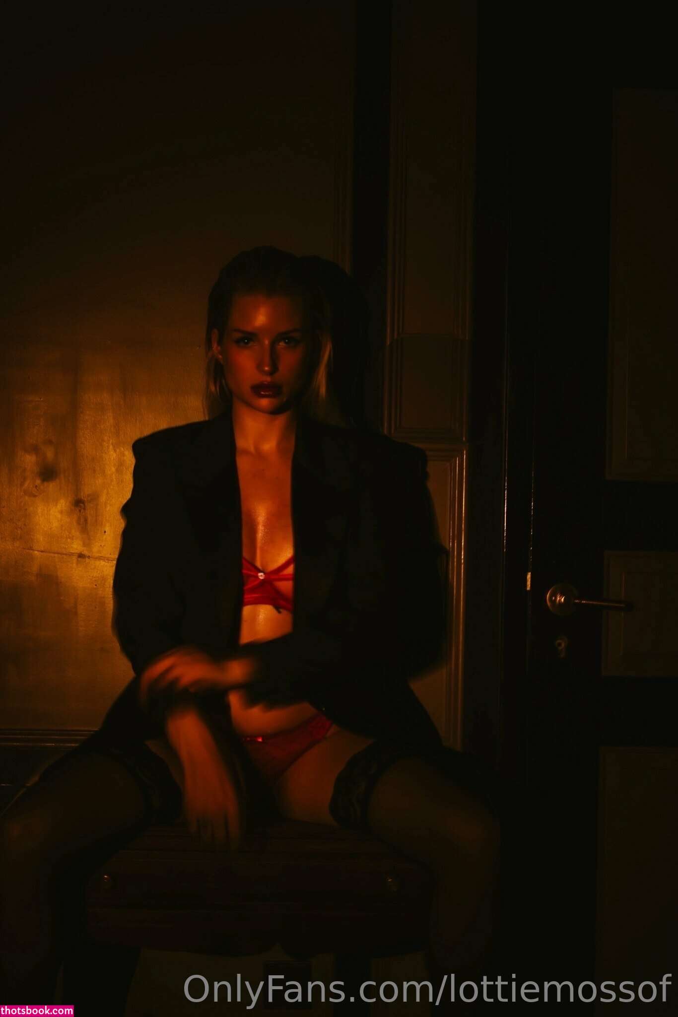 Lottie Moss Photo #109