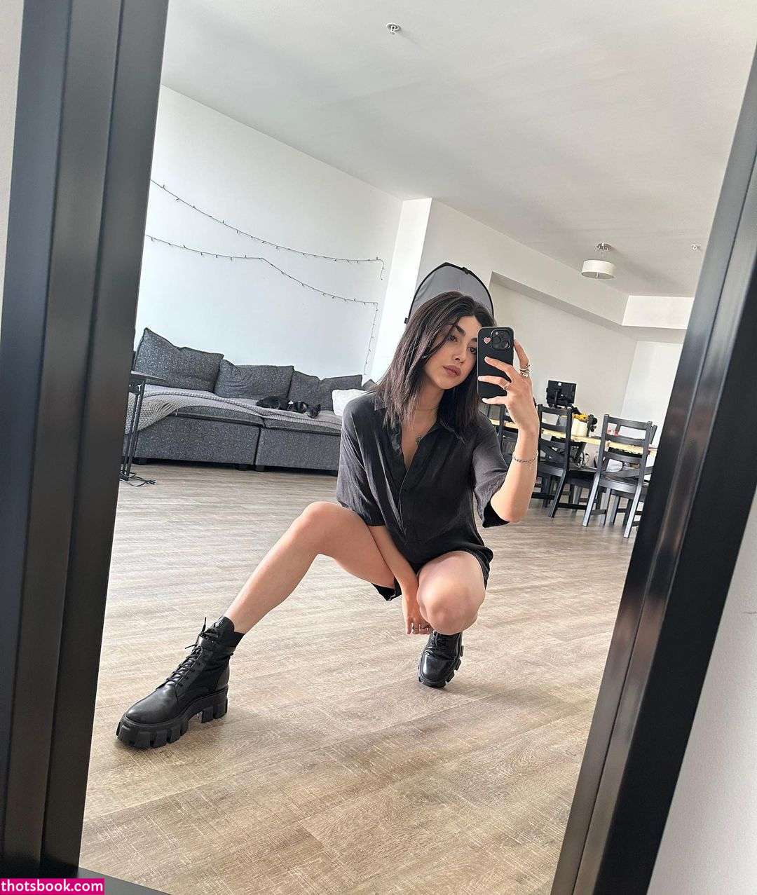 Alexa Mansour Photo #3