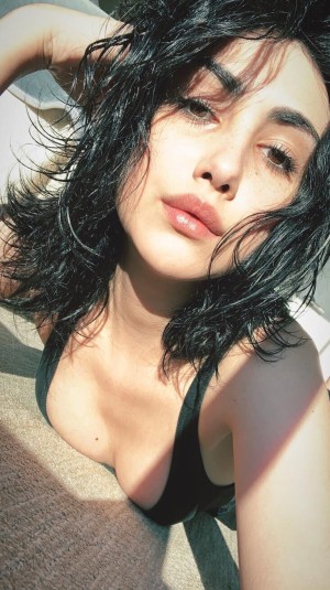 Alexa Mansour Photo #20