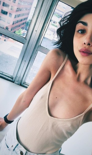 Alexa Mansour Photo #23