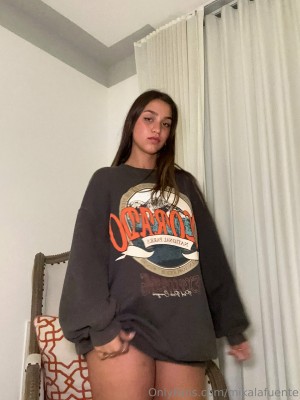 Mikaela Lafuente Photo #50