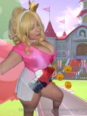 Thatgreeneyedgirl22 Photo #27