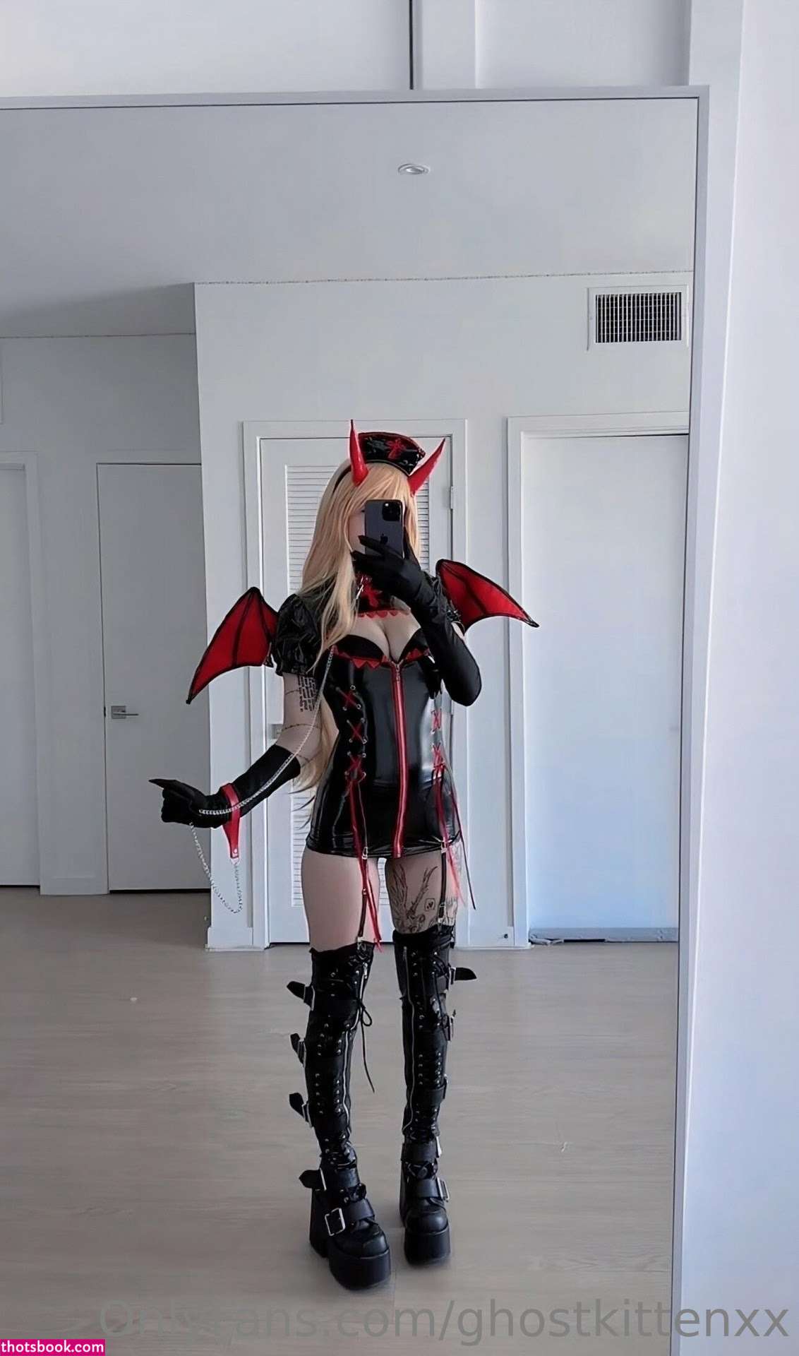 ghostkittenxx Photo #124