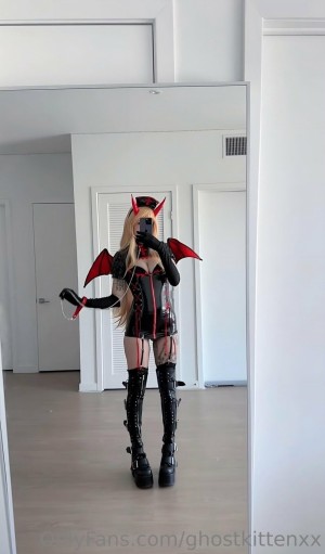 ghostkittenxx Photo #123