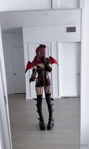 ghostkittenxx Photo #127