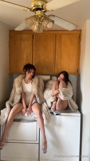 Lana Rhoades Post #40