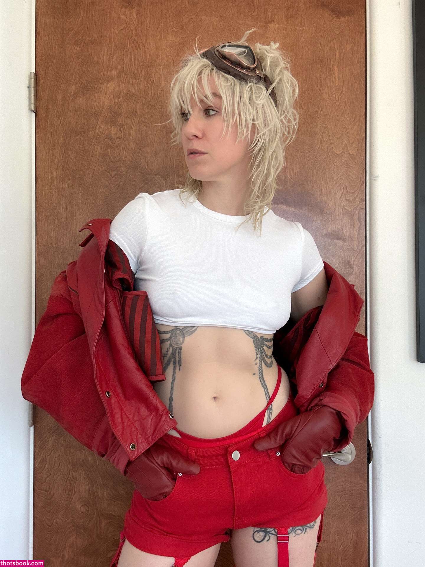 Comicbookgirl19 Photo #44