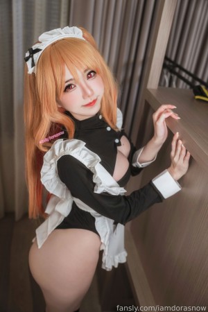 Sally Dorasnow Photo #215