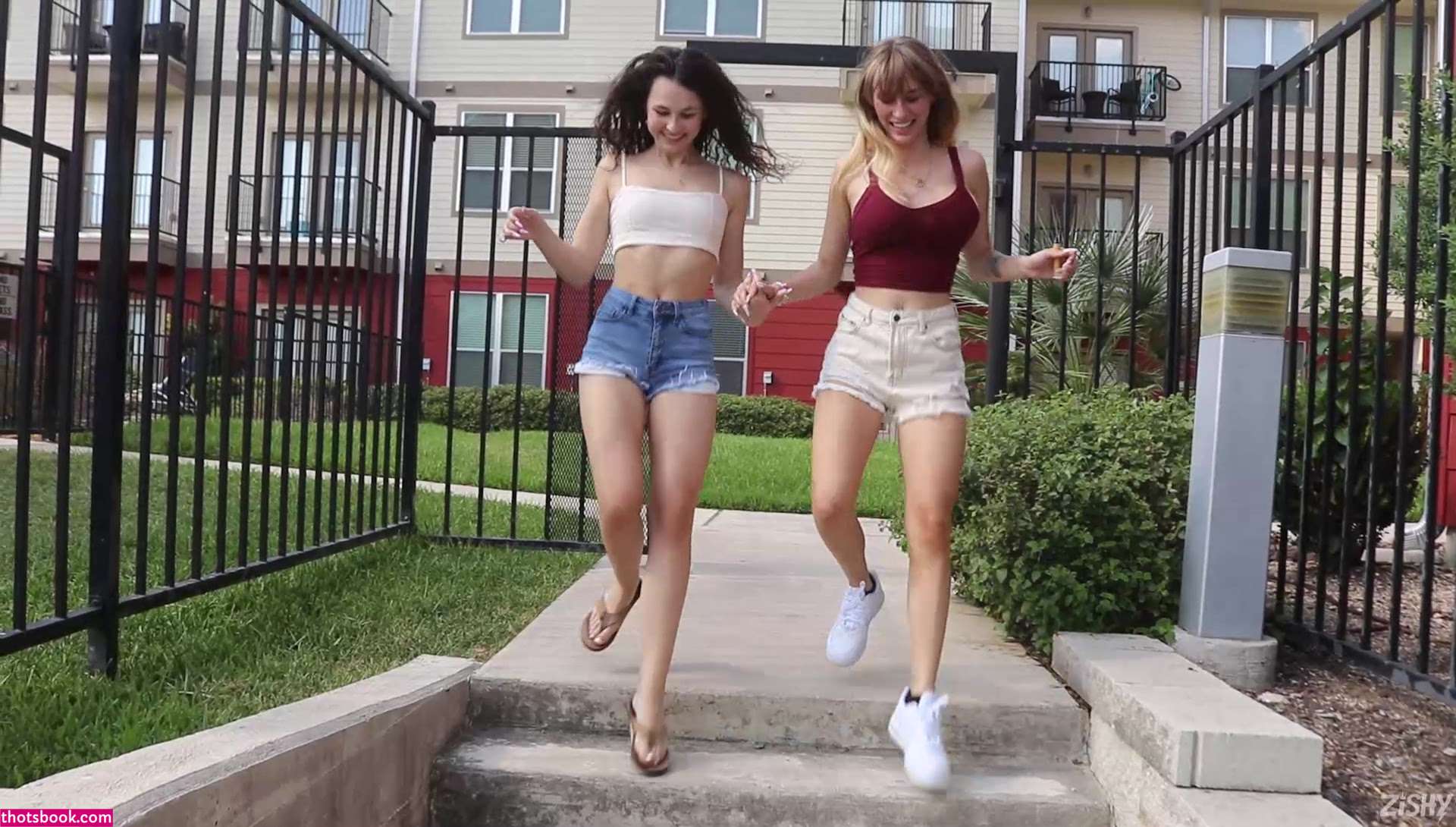 angelyoungsxxx Photo #21