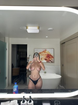angelyoungsxxx Post #15